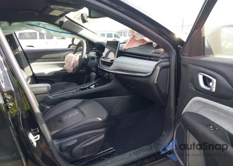 2024 Jeep Compass Latitude Lux Fwd из США, поврежденный, VIN 3C4NJDFN0RT140417